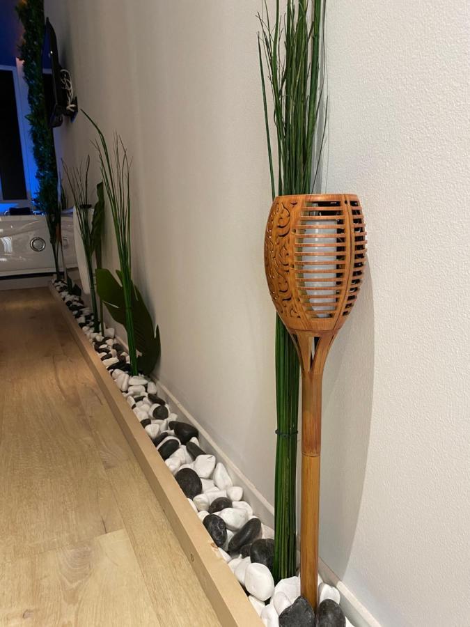 Sweet Love Exotique By Locations_Lepuyenvelay Brives-Charensac Exteriör bild